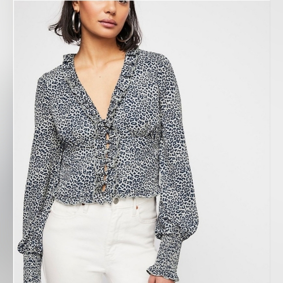 Free People Animal Print Ruffled Smocked Long Sleeve Blouse size Small - Picture 1 of 8